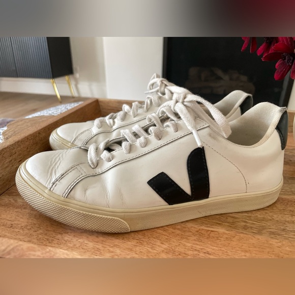 Sold *** Womens Size 8 White Black 39 Free People - Picture 2 of 8